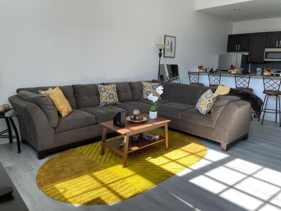 Appartement Cozy, High Rise, Large Studio Facing Downtown . à Baltimore Extérieur photo